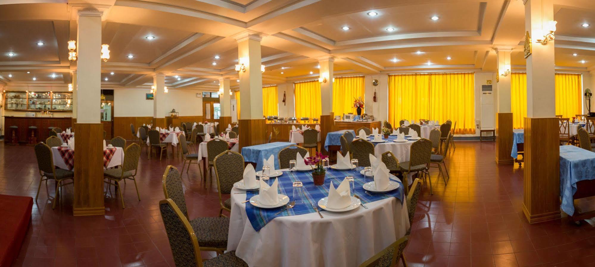 Nadi Myanmar Hotel Mandalay Exteriör bild