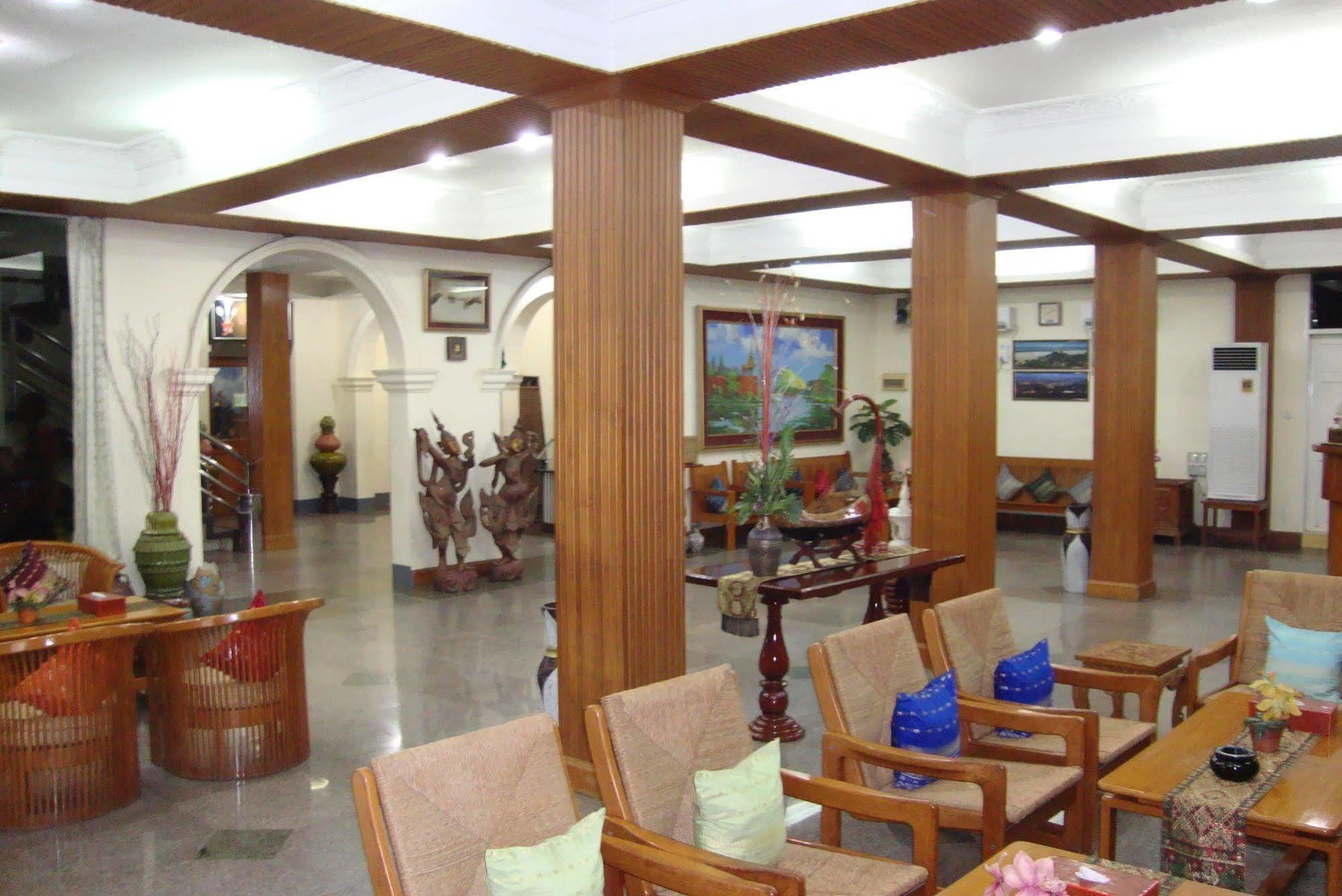 Nadi Myanmar Hotel Mandalay Exteriör bild