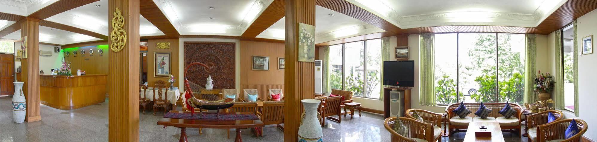 Nadi Myanmar Hotel Mandalay Exteriör bild